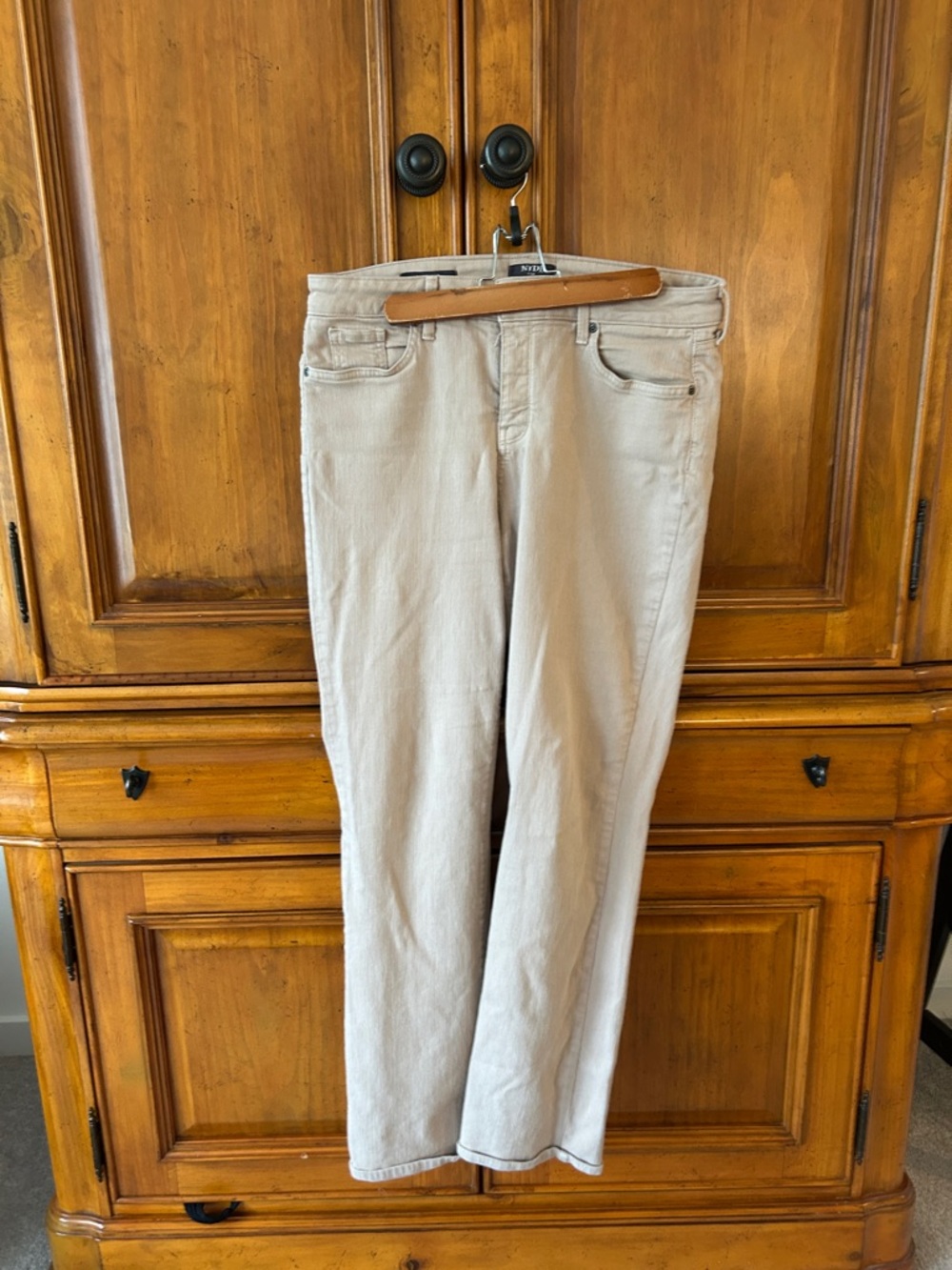 Chico's Straight-Leg Jeans in Light Beige